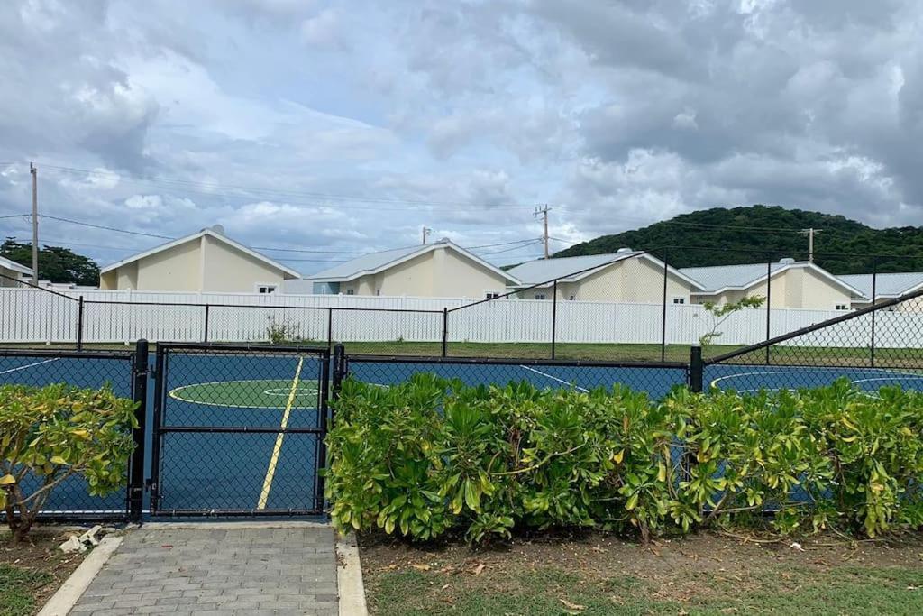 Welcome To Our Ocean View Villa! Lucea Exterior foto